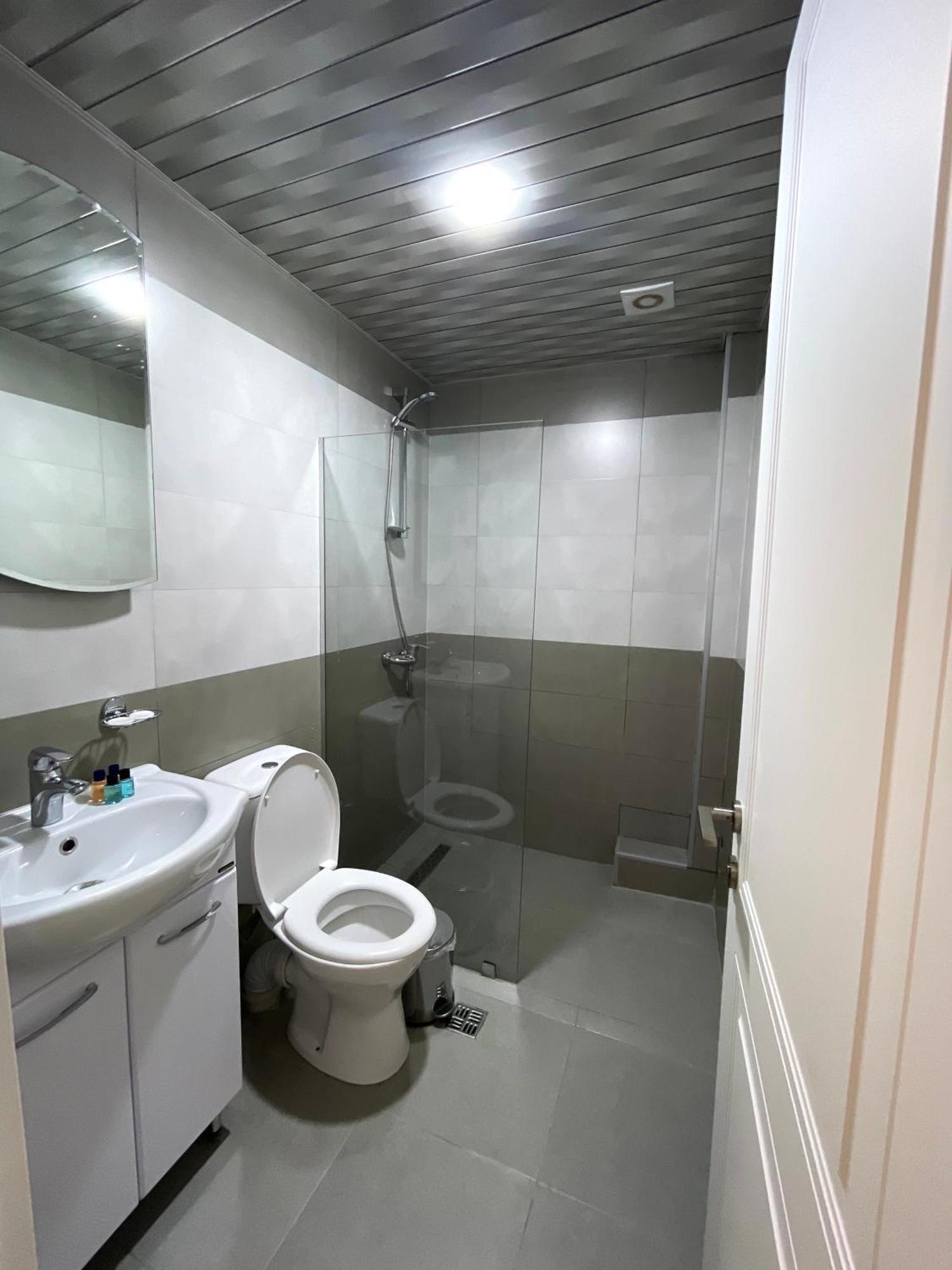Hotel White House Tbilisi Exterior photo