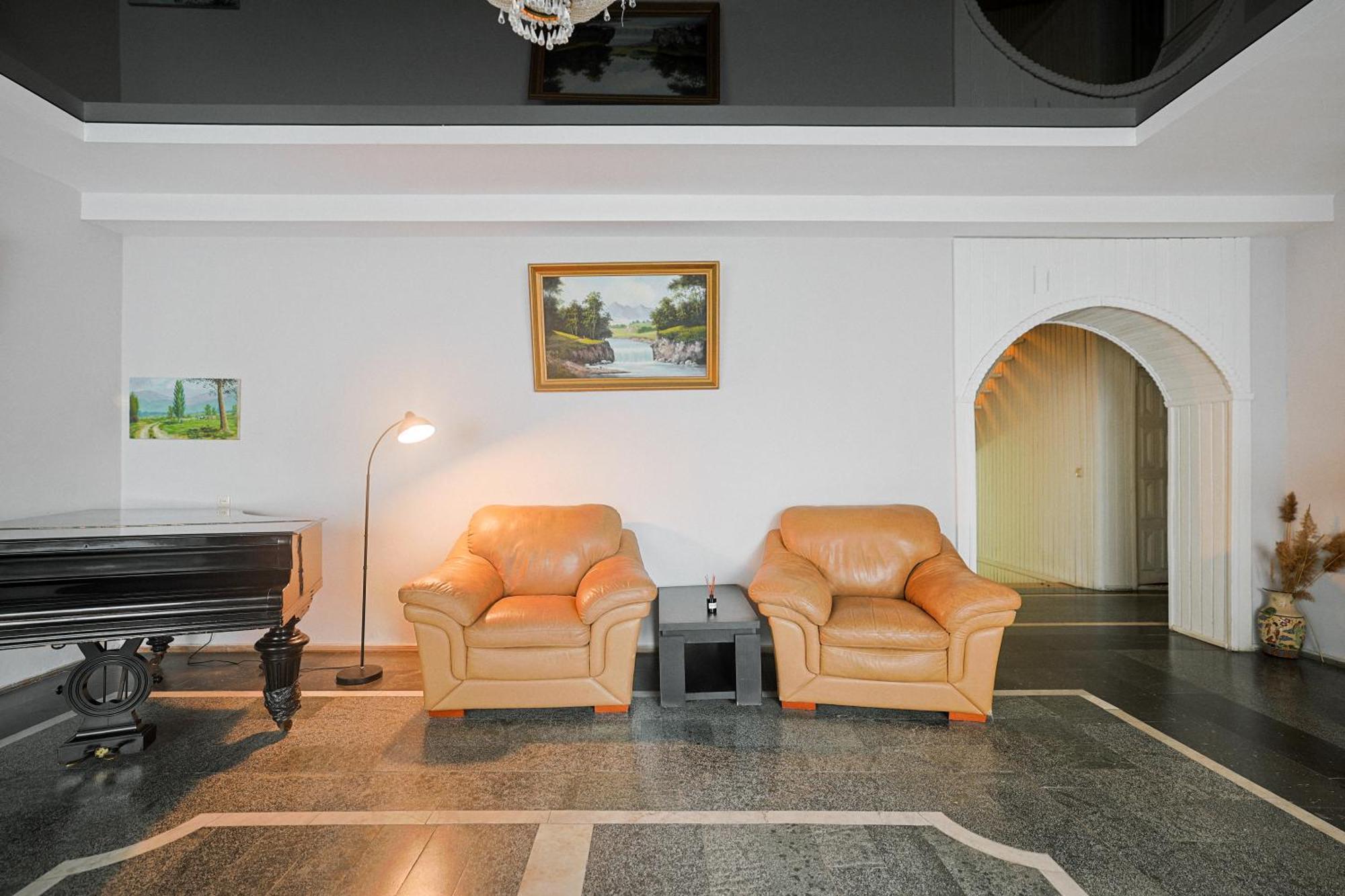 Hotel White House Tbilisi Exterior photo